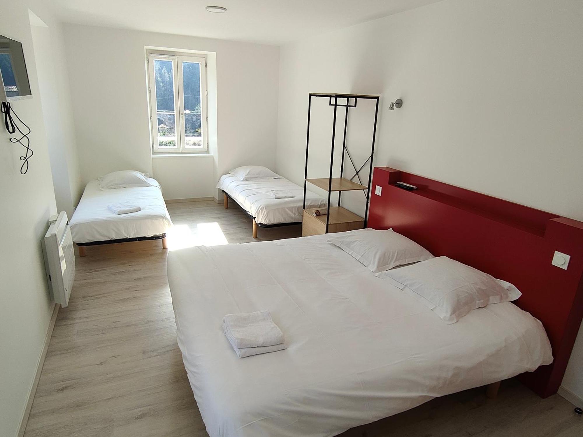Hotel le payanké ardéchois Saint-Martin-de-Valamas Habitación foto